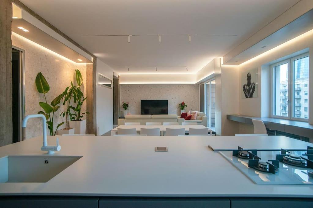 Repubblica Lux Apartment Milan Luaran gambar