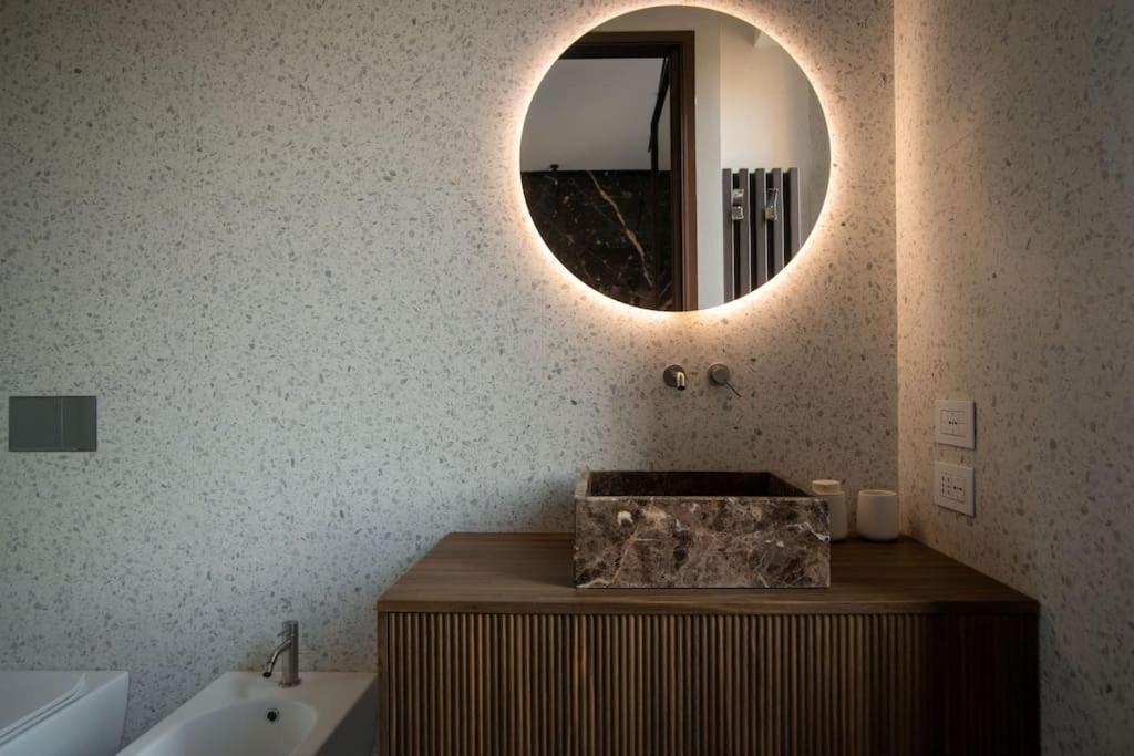 Repubblica Lux Apartment Milan Luaran gambar